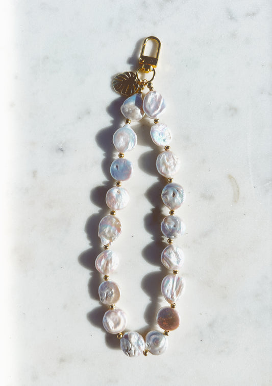 Balboa Pearl Phone Wristlet – Pearl Wrist Strap | Palmie