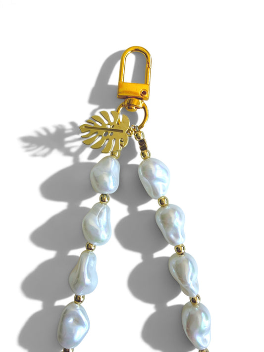 Lido | Pearl | Pearl Beaded Phone Wristlet
