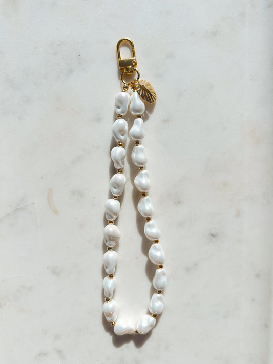 Lido Pearl Phone Wristlet – Pearl Wrist Strap | Palmie